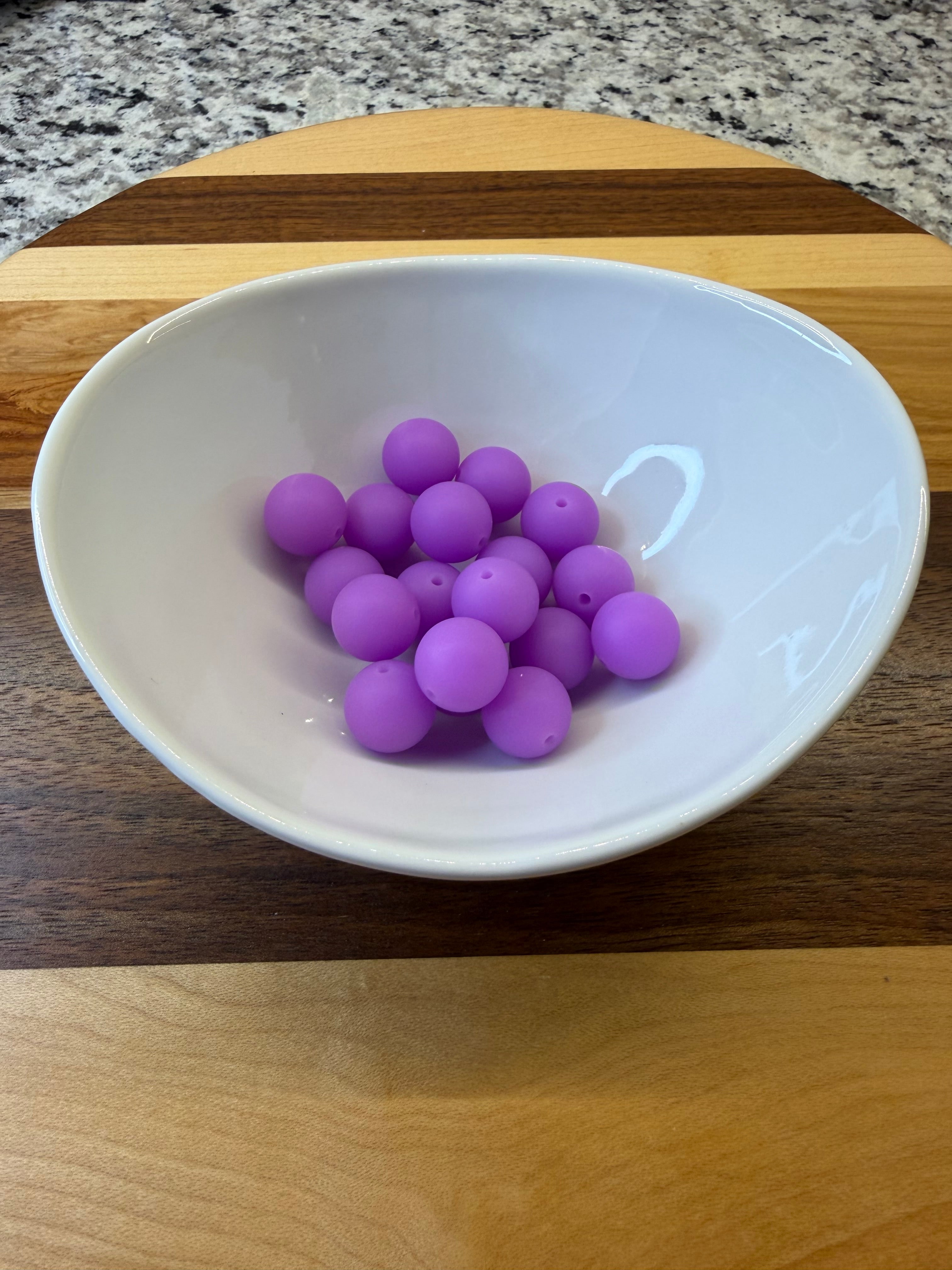 15mm Silicone Glow Beads - Grape