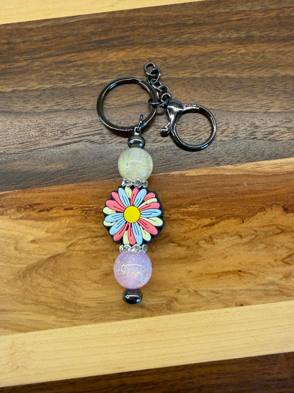 RTS Pastel Daisy Keychain