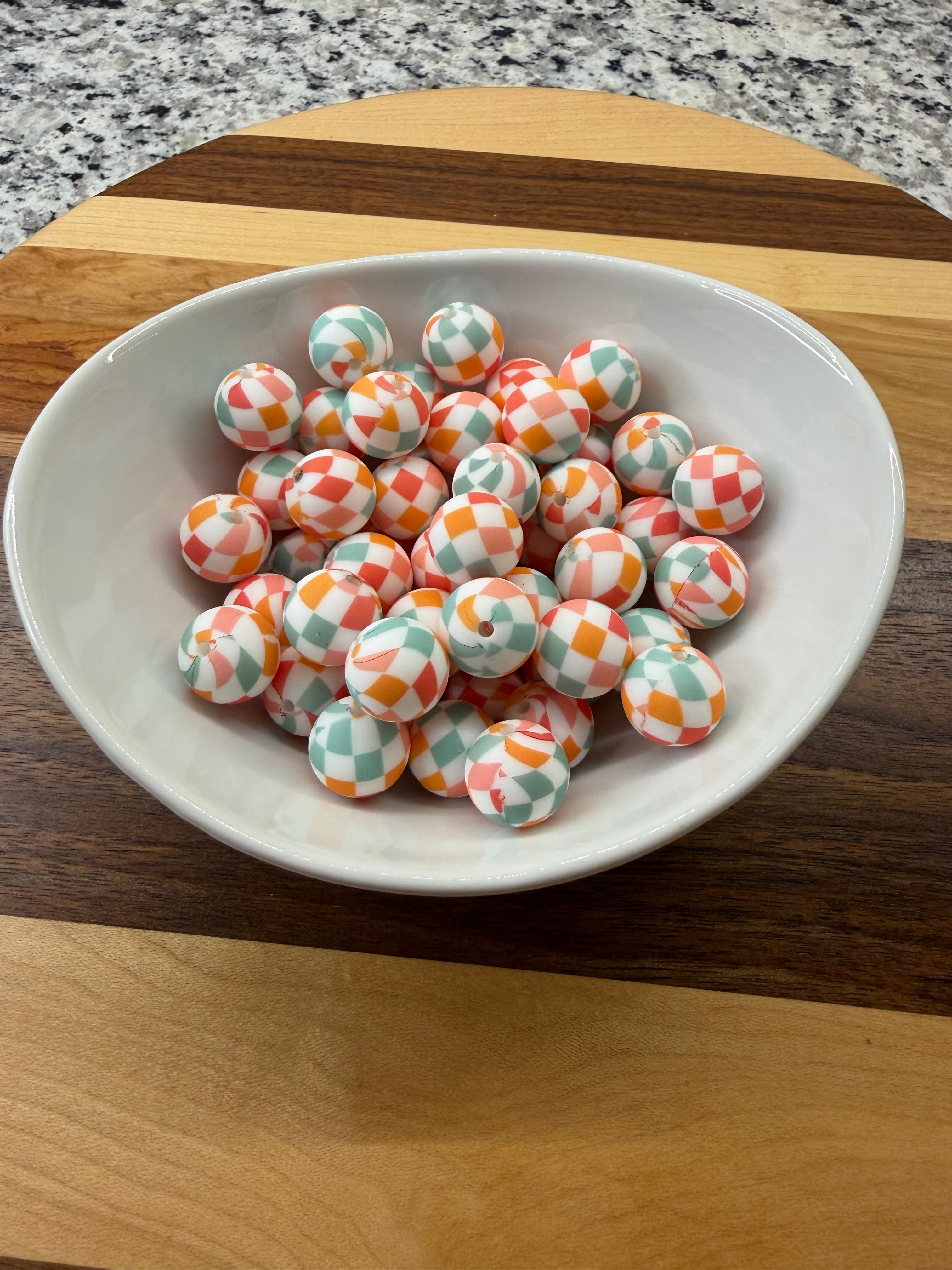 Spring Checker  - 15mm Silicone Pattern Bead