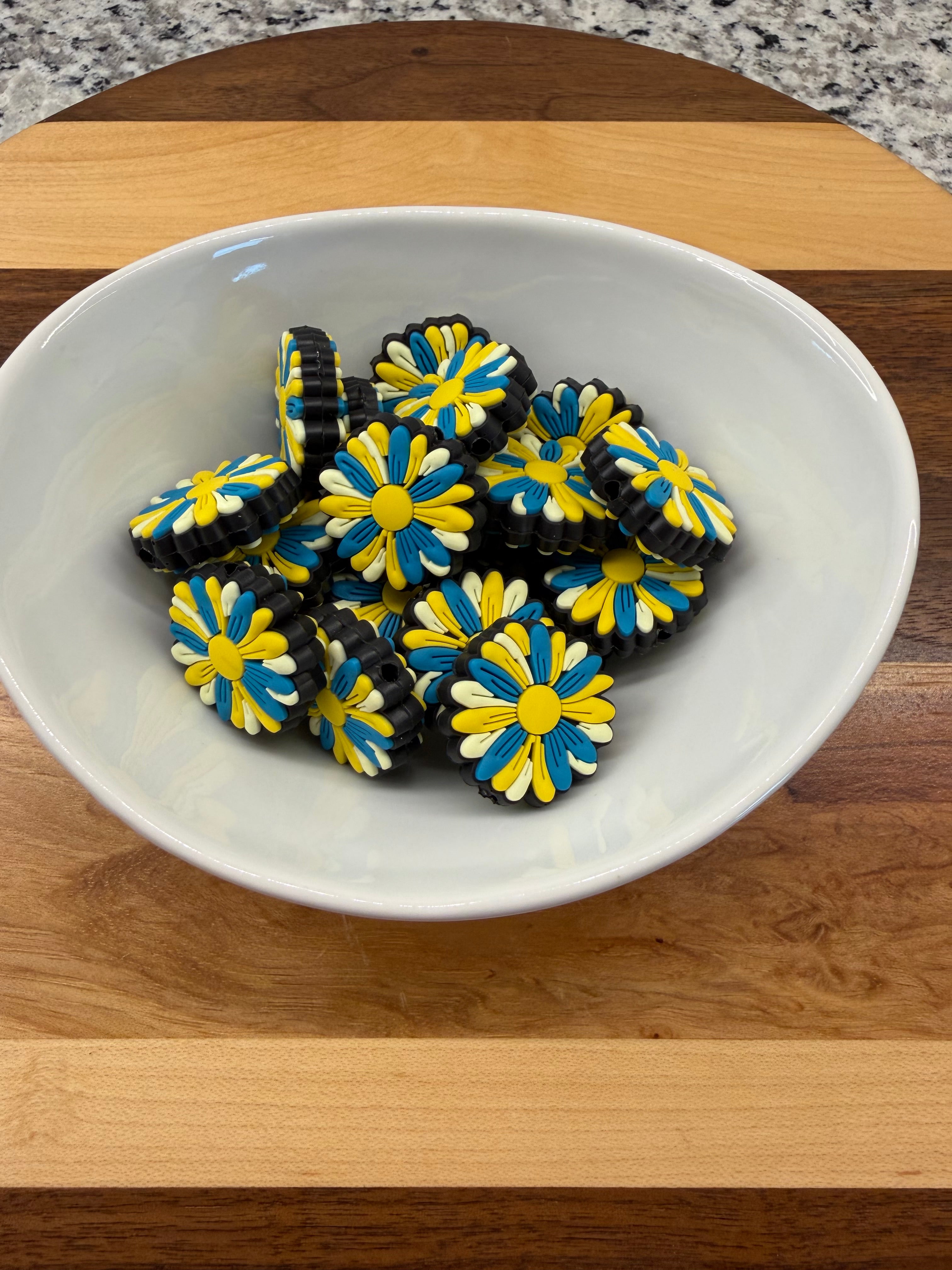 Blue Yellow Daisy Focal